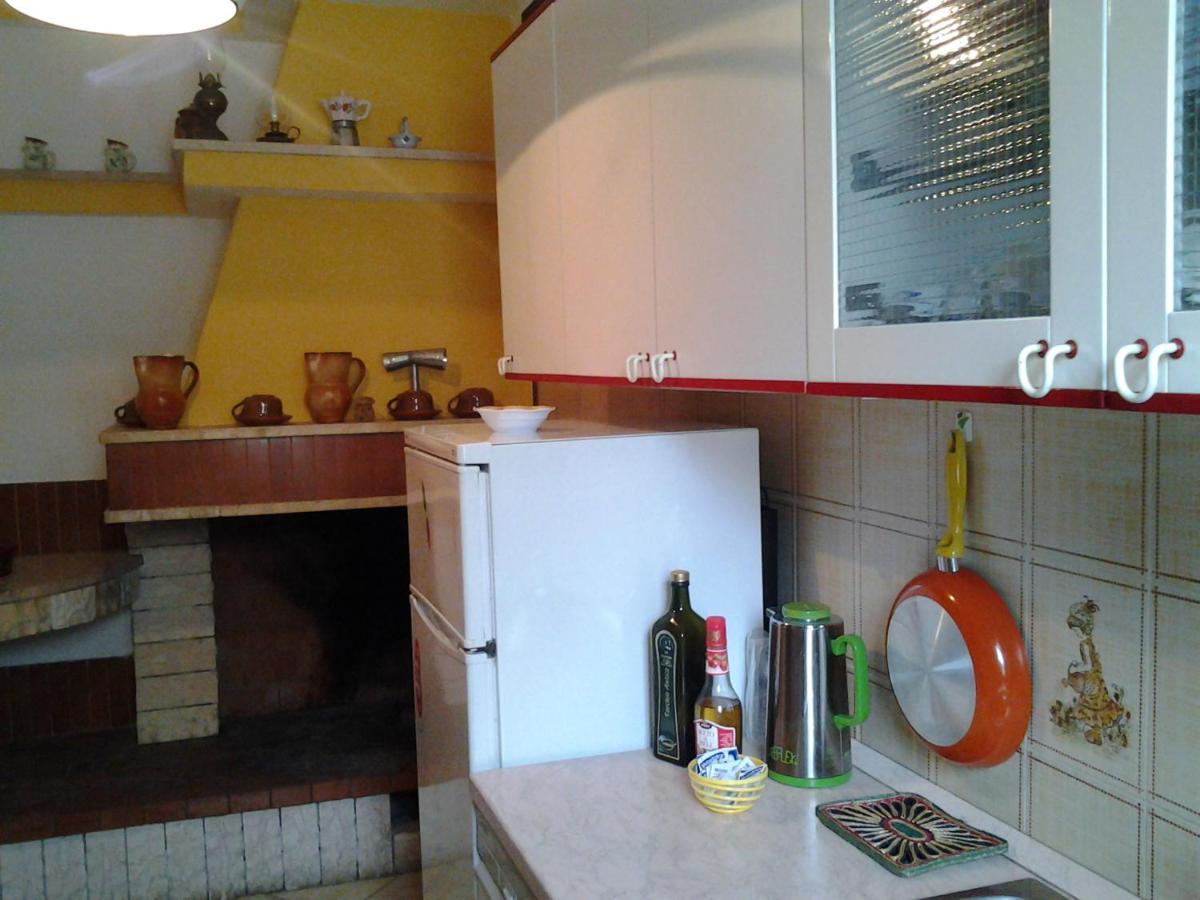 La Baronessa Villa Tiggiano Buitenkant foto
